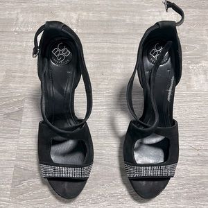 BCBG generation woman shoes size 9